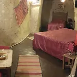 Kapadokya Ihlara Konaklari Antik Gelveri Konagi غوزاليورت