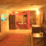 Kapadokya Ihlara Konaklari Antik Gelveri Konagi ホテル *
