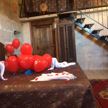 Kapadokya Ihlara Konaklari Antik Gelveri Konagi Guzelyurt